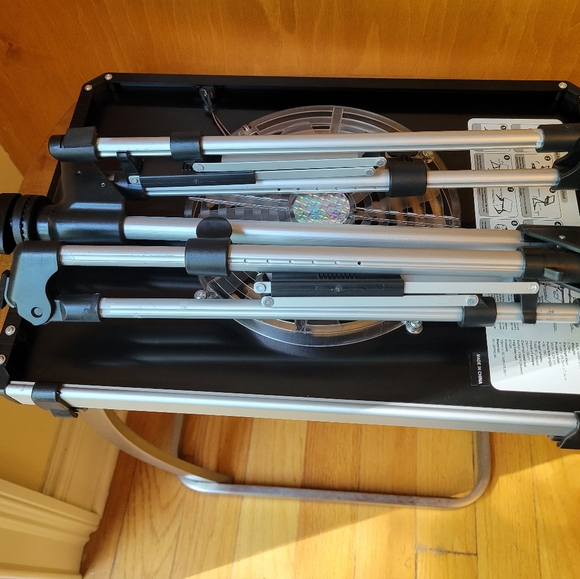 Notebook Read Cooling Table - Picture 5 of 8